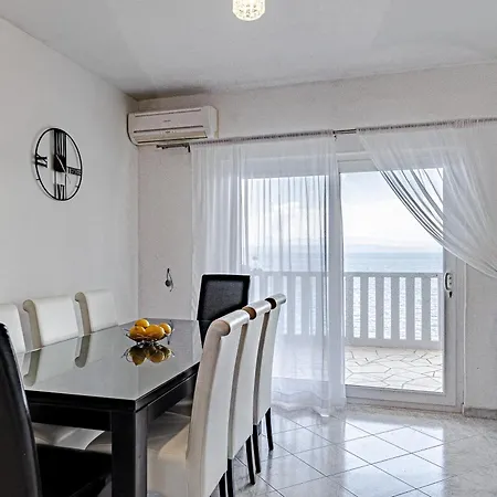 Corcyra Nigra 2 Apartman *