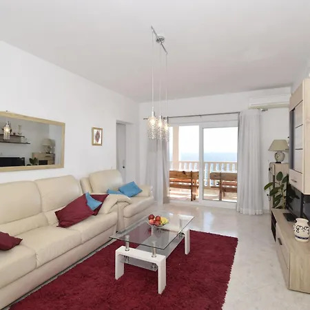 Apartman Corcyra Nigra 2 *